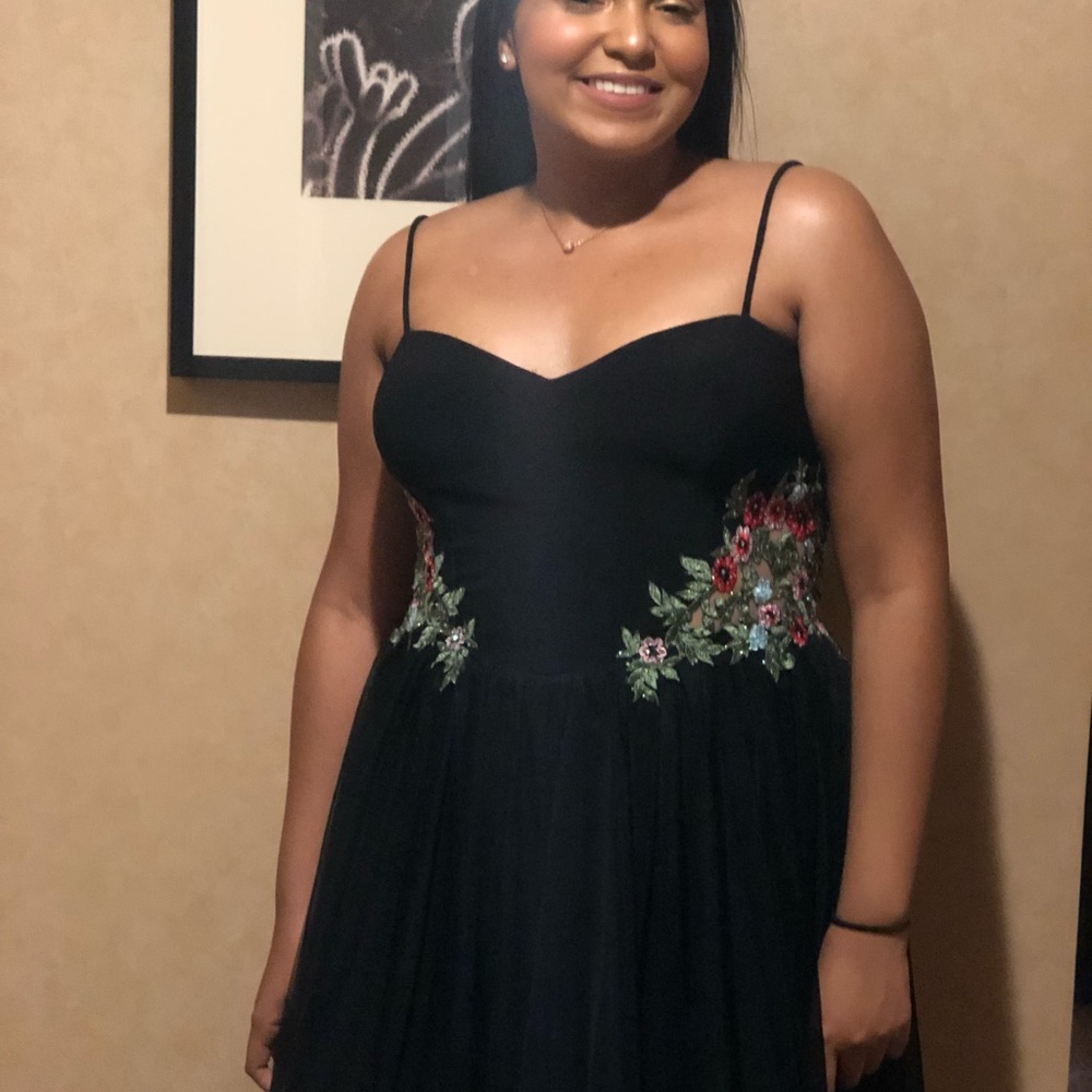 Black w/ roses prom dress